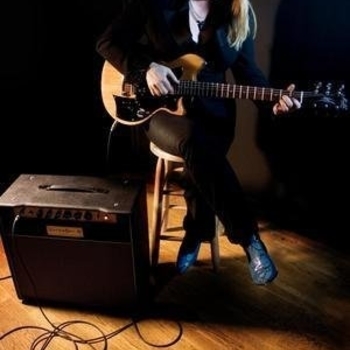Fiona Boyes - Maybe I Could Be Your Girl