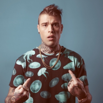 Fedez - Alfonso Signorini (Eroe Nazionale) (OST "Just Dance 2014")