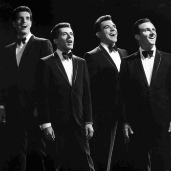 Frankie Valli & The Four Seasons - Walk Like a Man