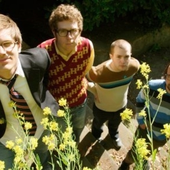 Fruit Bats - It's beginning to look like christmas