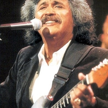 Freddy Fender - Whiskey River
