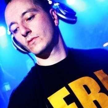 Federico Franchi - Cream 2010 (Jnior Faria Remix) @ MAGICMuz.com