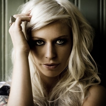 Gin Wigmore - Written In The Water