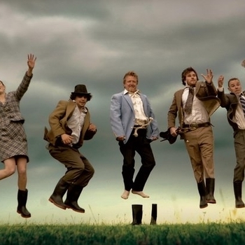 James Horner and Gaelic Storm - An Irish Party in Third Class (includes "John Ryan's Polka" and "Blarney Pilgrim") «Титаник» 2015)