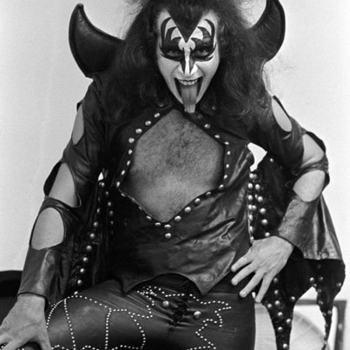 Gene Simmons - Leeta (Demo Version)