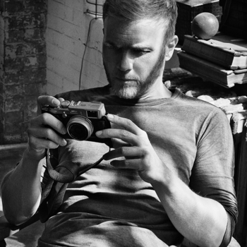 Gary Barlow & The Commonwealth Band - Amazing Grace