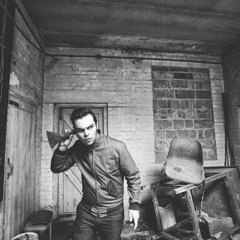 Gaz Coombes - The Girl Who Fell To Earth