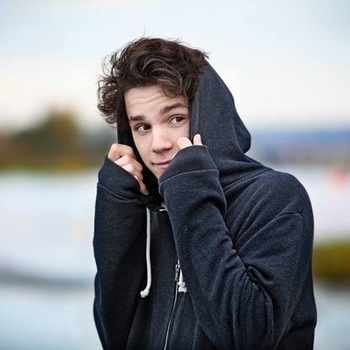 Gabriel Vitel - EVERYTHING YOU CAN SEE FROM UP HERE