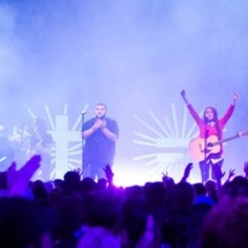 Hillsong Worship - Who You Say I Am (OST из фильма "Победитель / Overcomer")