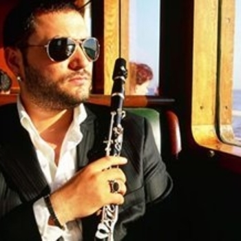 Hüsnü Şenlendirici - klarnet solo