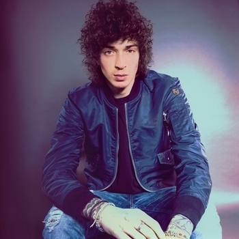 Julian Perretta & The Magician - Tied Up