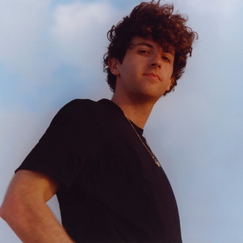 Jamie xx feat Romy - SeeSaw