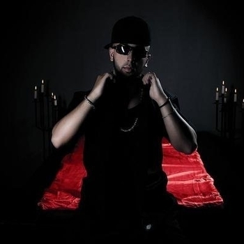 Jaysus - Gangsta of Love (feat. Shindy)