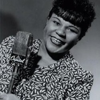 Julia Lee - I Want a Bow-Legged Woman