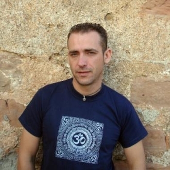 JLuis DJ - Dance On The Floor (Italian Vocals Album Version) [www.djtunes.com]