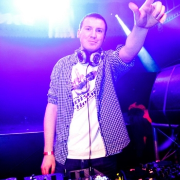 Jan Waterman - THE RIGHT TRACK(2011 EXPHERE remix)[jan waterman]<TagTools by Anatoliy Dimov>
