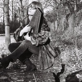 Judy Dyble - Earth Is Sleeping