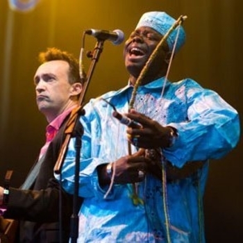 Justin Adams & Juldeh Camara - Tonio Yima