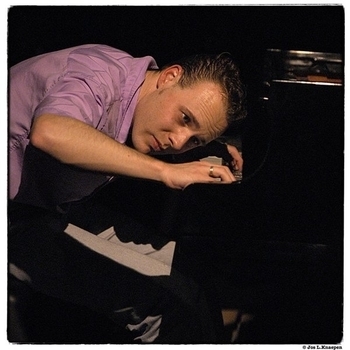 Jef Neve Trio - Sofia