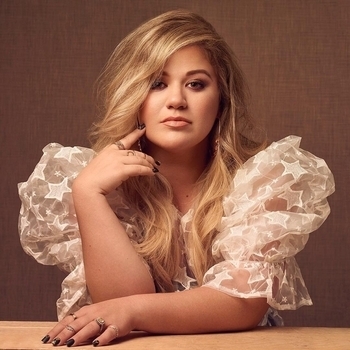Kelly Clarkson - Me
