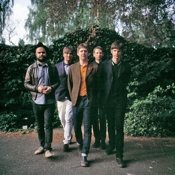 Kaiser Chiefs - Bows and Arrows (Education, Education, Education & War 2014)