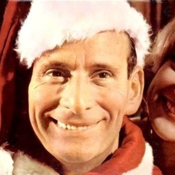 Lester Lanin - Medley: White Christmas / I'll Be Home for Christmas / Home for the Holidays / Happy Holiday