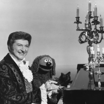 Liberace - Over The Rainbow (1965)