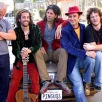 Los Pinguos - Tierra Santa