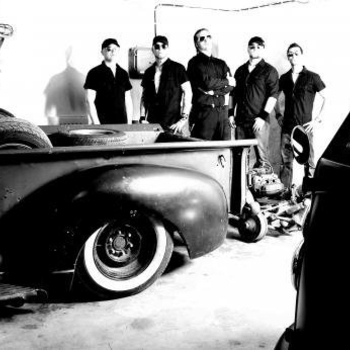 Lou Siffer and The Howling Demons - Before This Song Is Sung
