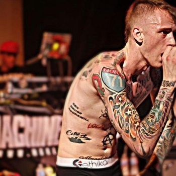 Machine Gun Kelly Feat. Ester Dean - Invincible (Prod. by Alex Da Kid) [Ringtone]