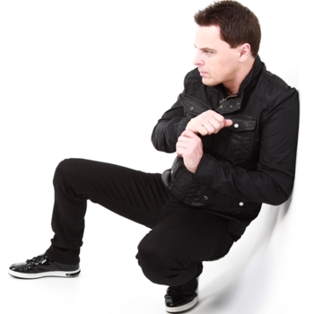 Markus Schulz feat. Seri - Love Rain Down (Myon & Shane 54 Summer Of Love Radio Edit)