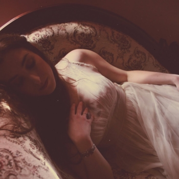 Marissa Nadler - Daisy and Violet