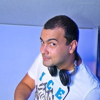 DJ Maniak feat DJ Tommy-lee - Black & White Vol.20 (May 2011 ppeople mix)