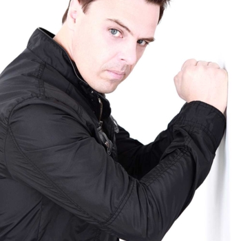 Markus Schulz feat. Ana Diaz - Nothing Without Me