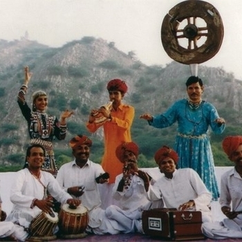 Musafir - Sun Suniyo