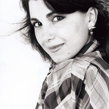 Majida El Roumi - W Btetghayar El Da2aye2