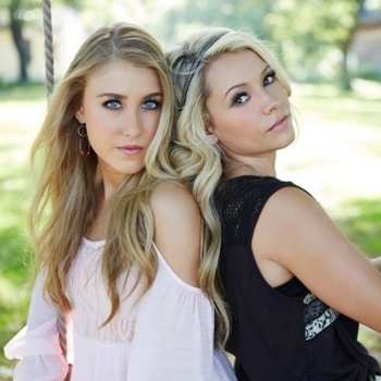 Maddie & Tae - Downside Of Growing Up (Acoustic)