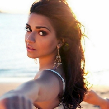Morgan Page & Nadia Ali - Carry Me (Dyro Remix)