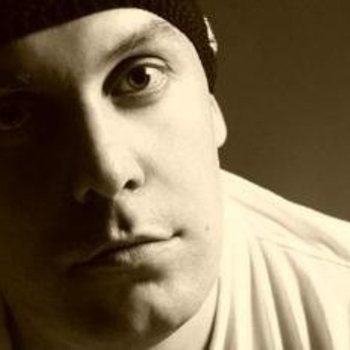 Marco Demark feat. Casey Barnes - Tiny Dancer (deadmau5 Mix)