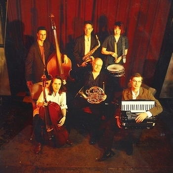 Mirah with the Black Cat Orchestra - El cant dels ocells