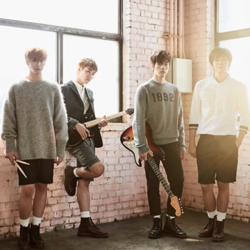 N.Flying - Knock Knock