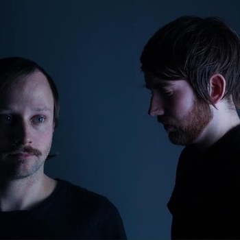 New Canyons - Everyone Is Dark