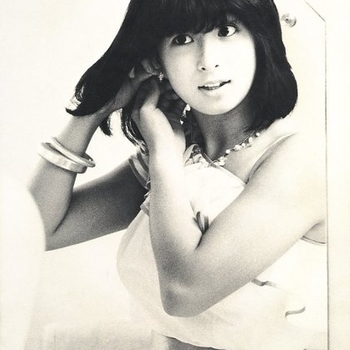 河合奈保子 - ひとりで泣かないで