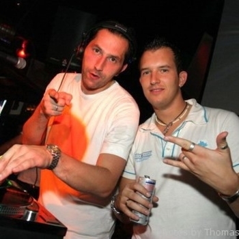 One 2 One - Don't Stop (Erik Vee remix cut)