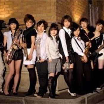Paradise Lunch - Gun's & Roses