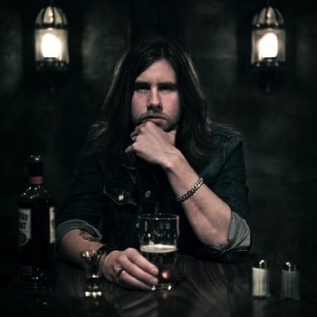 Pontus Snibb - Ain't Giving Up On Rock'N'Roll