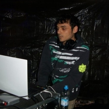 Parasect - Shanti Chianti