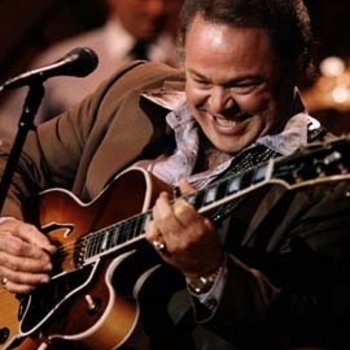 Roy Clark - The Tip Of My Fingers (Roy Clark's Greatest 2008)