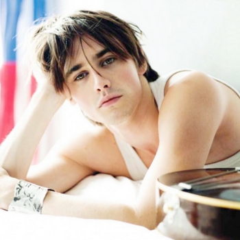 Reeve Carney - Think of You (ОСТ из "Бабник / Spread")