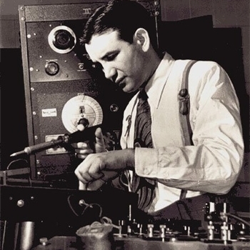 Raymond Scott - The Playful Drummer